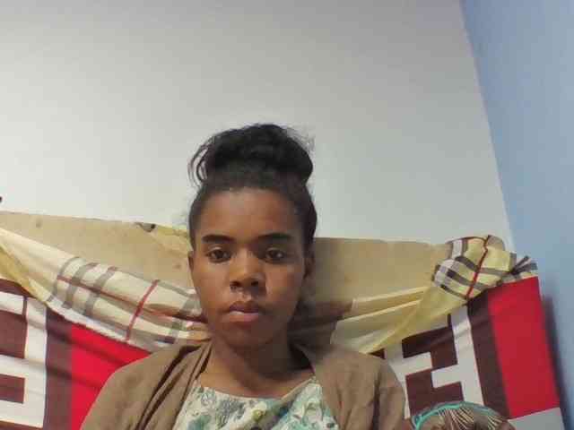 Emelie1a webcam