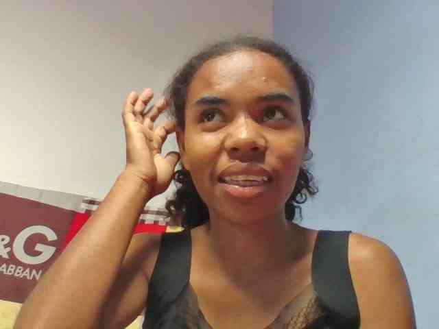 Emelie1a webcam