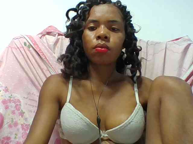 Emelie1a webcam