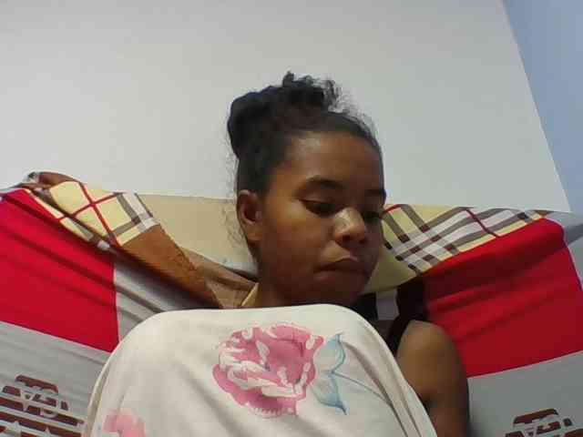 Emelie1a webcam