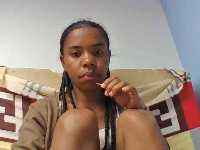 Emelie1a webcam