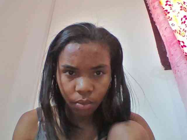 Emelie1a webcam