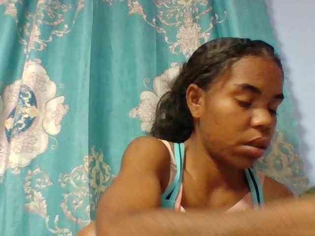 Emelie1a webcam