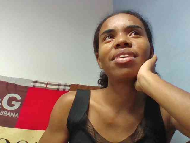 Emelie1a webcam