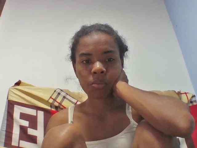 Emelie1a webcam