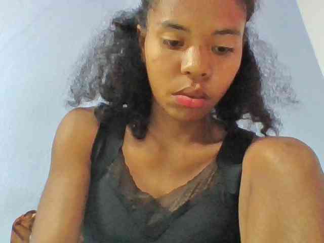 Emelie1a