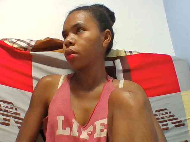 Emelie1a webcam