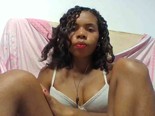 Emelie1a webcam