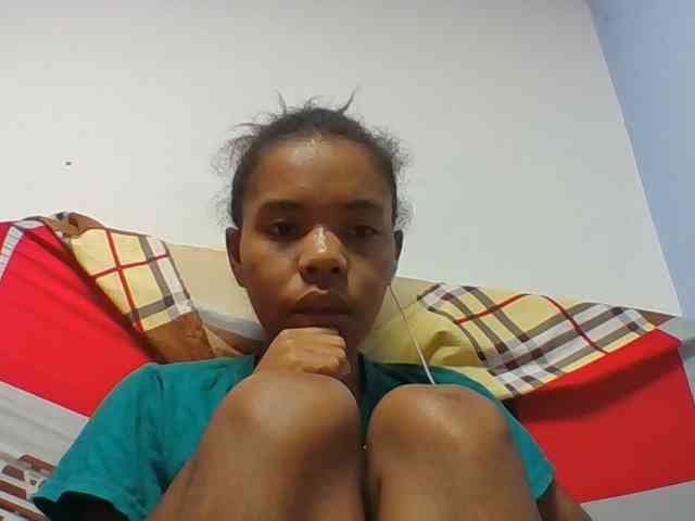 Emelie1a webcam