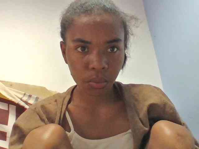 Emelie1a webcam