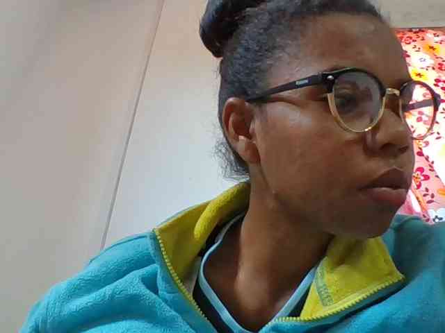 Emelie1a