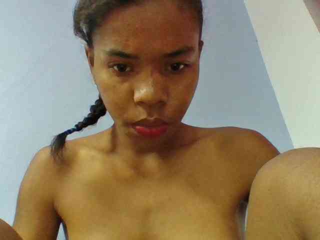 Emelie1a webcam
