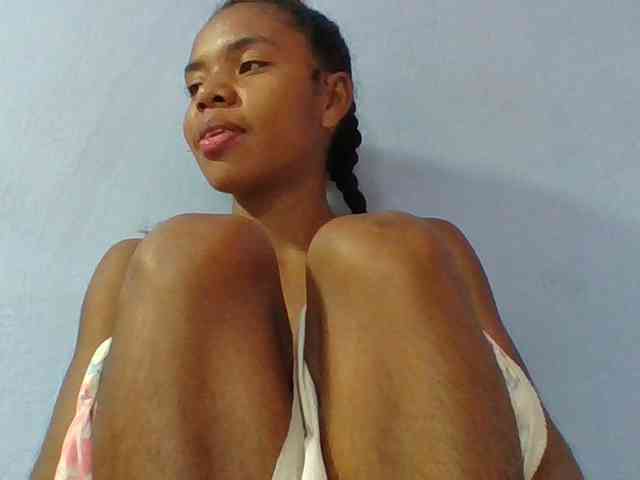 Emelie1a webcam