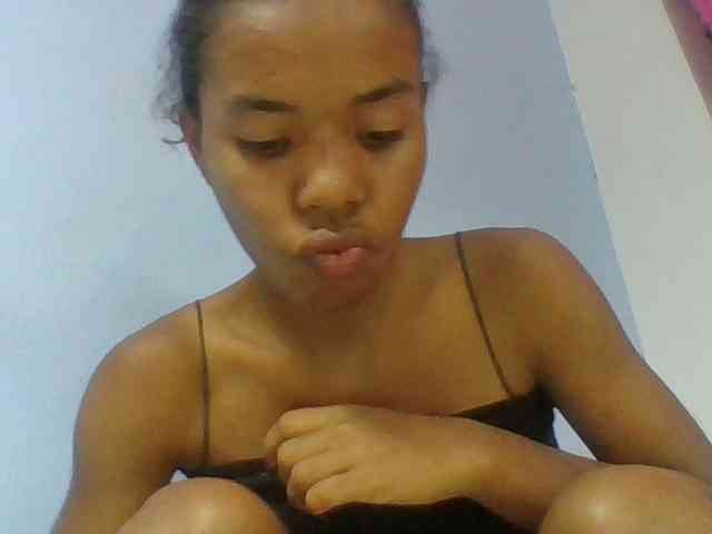 Emelie1a webcam