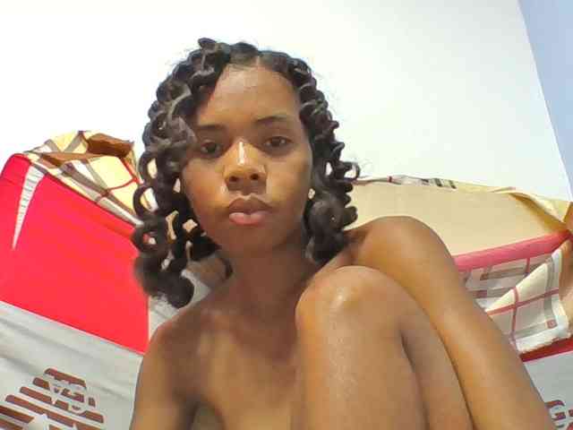 Emelie1a