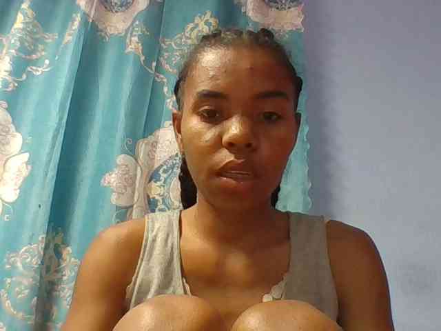 Emelie1a webcam