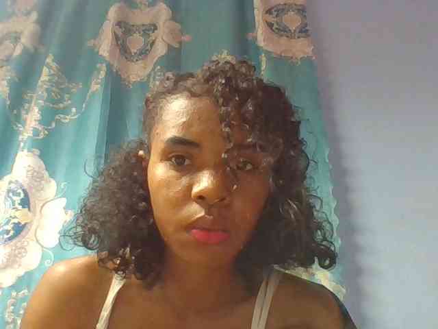 Emelie1a webcam