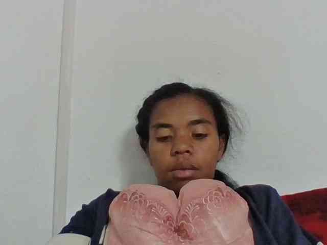 Emelie1a