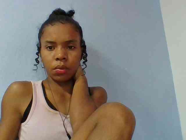 Emelie1a webcam