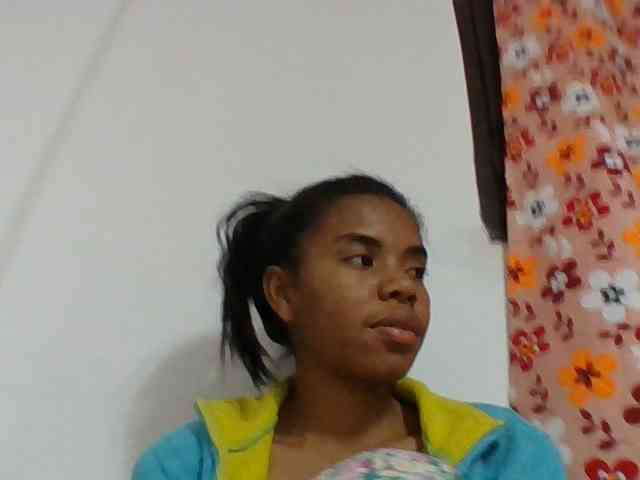 Emelie1a