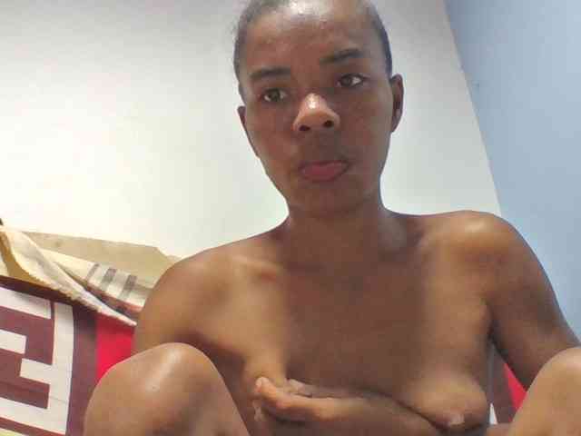 Emelie1a webcam