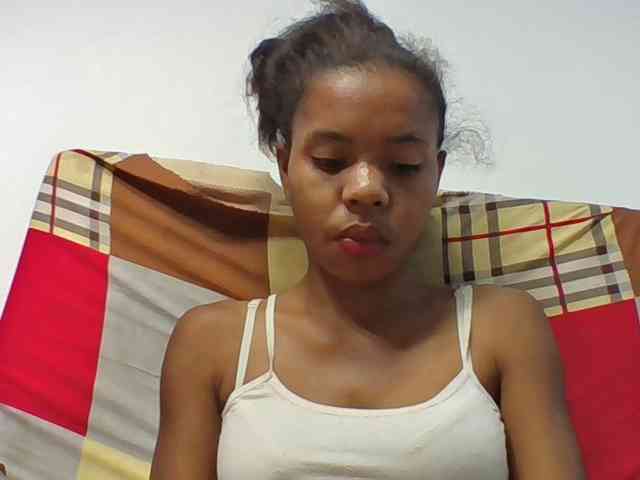 Emelie1a