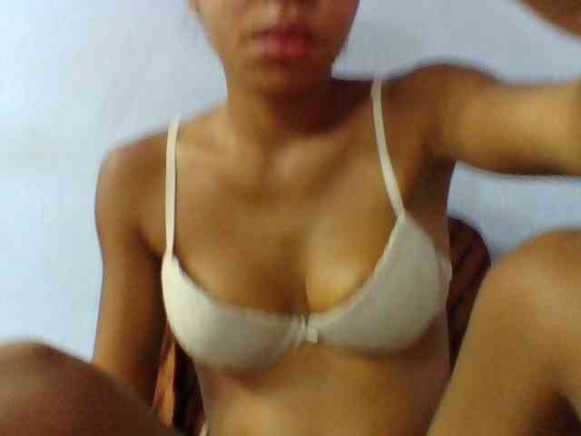 Emelie1a