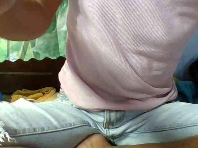 Emelie1a webcam