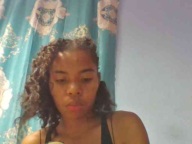 Emelie1a webcam