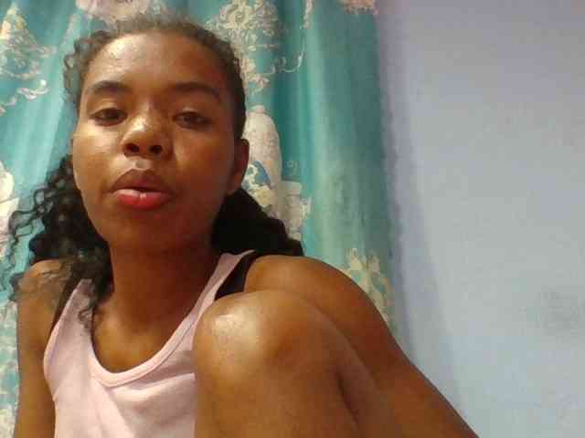 Emelie1a webcam