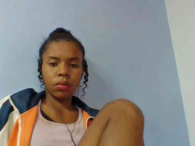 Emelie1a webcam
