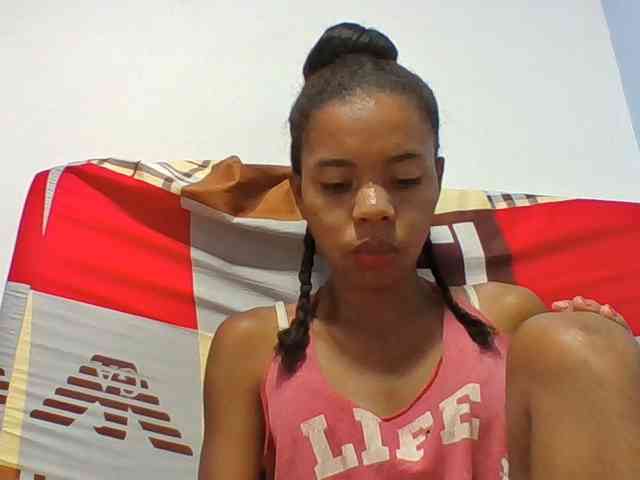 Emelie1a webcam