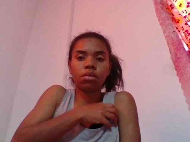 Emelie1a