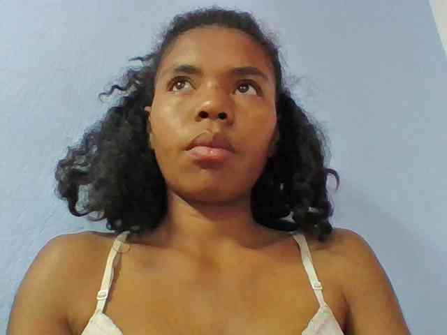 Emelie1a webcam