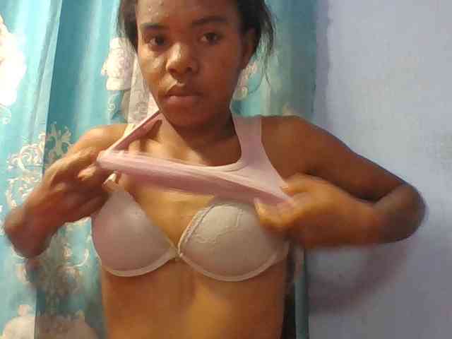 Emelie1a webcam