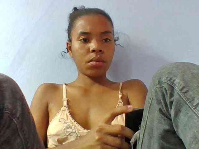Emelie1a
