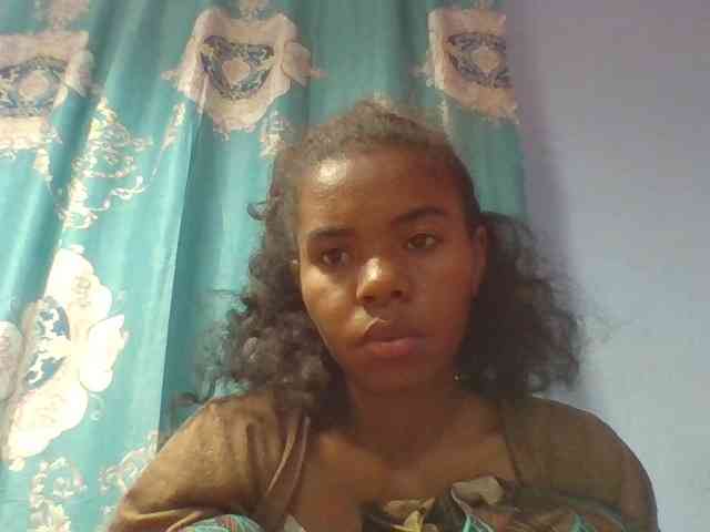 Emelie1a