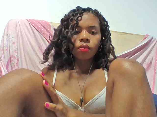 Emelie1a webcam