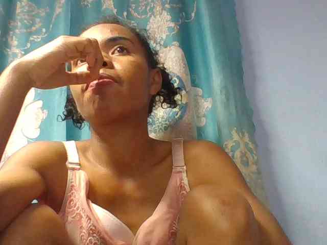 Emelie1a webcam