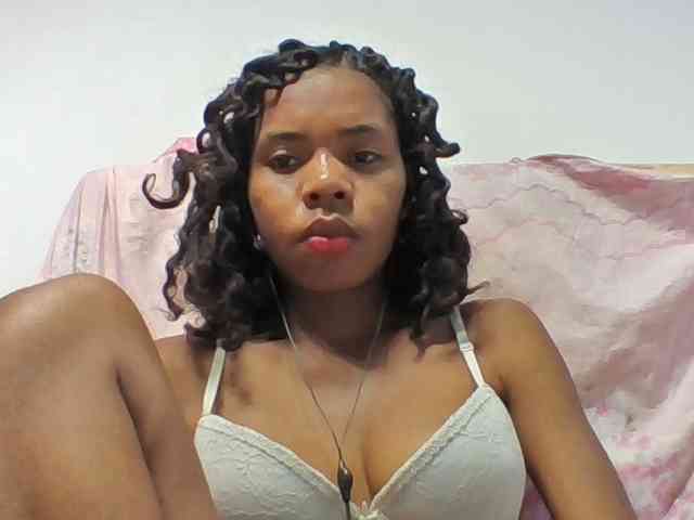 Emelie1a webcam