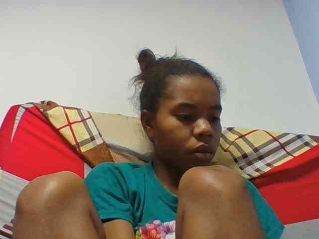 Emelie1a webcam