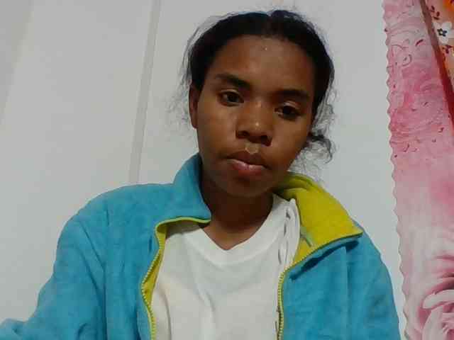 Emelie1a