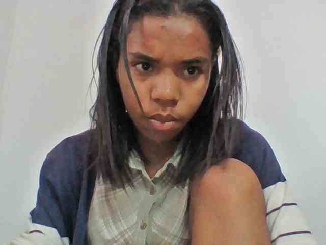 Emelie1a