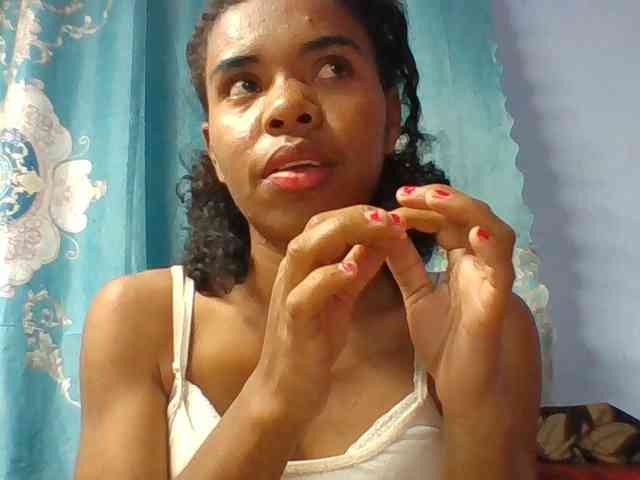 Emelie1a webcam
