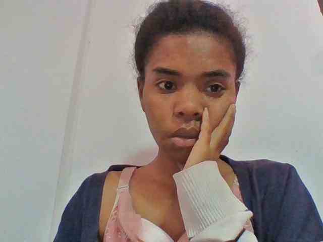 Emelie1a