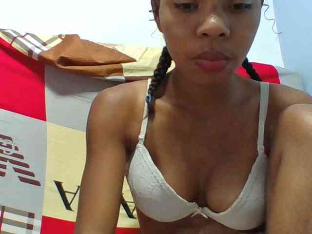 Emelie1a webcam