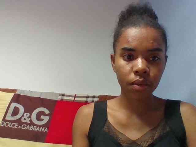 Emelie1a webcam