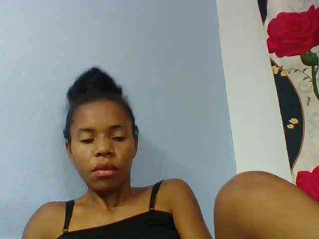 Emelie1a Live Webcam on BongaCams