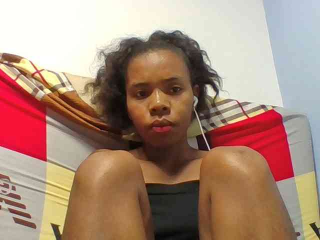 Emelie1a webcam