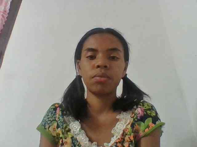 Emelie1a